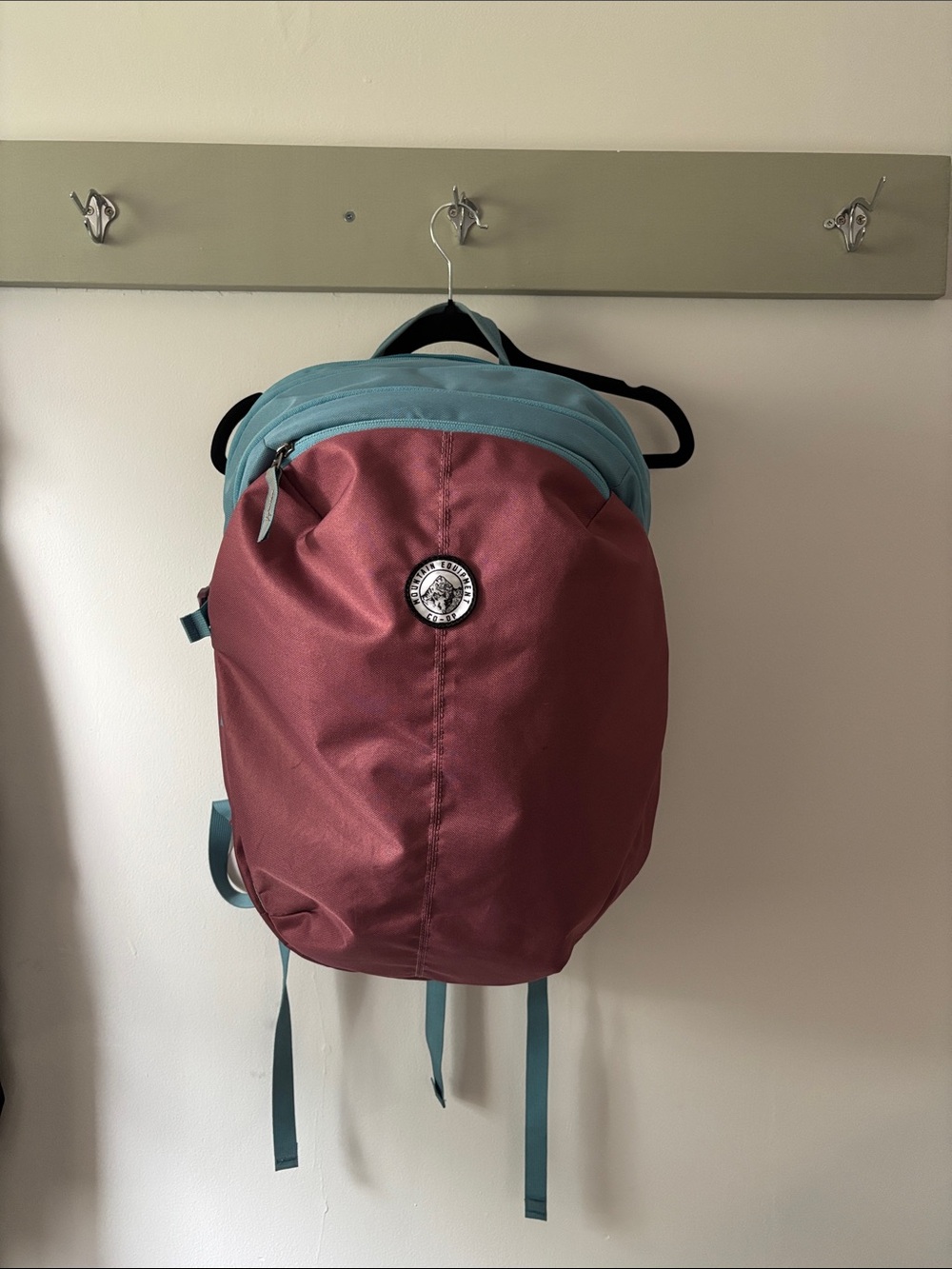 MEC Women's Backpack in Burgundy and Teal